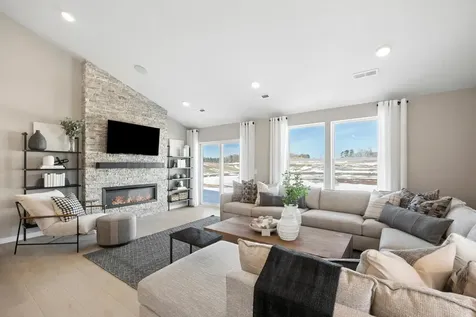 1794 Tamarack Road Shakopee MN 55379