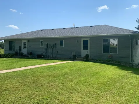 850 30th Avenue NW Willmar MN 56201