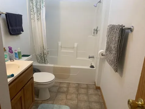 850 30th Avenue NW Willmar MN 56201
