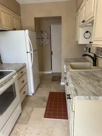 909 11th Avenue S Hopkins MN 55343