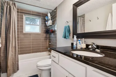 3023 Dupont Avenue S Minneapolis MN 55408