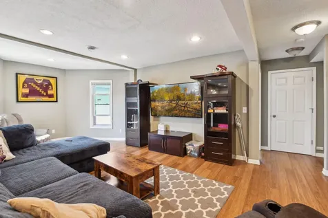 3023 Dupont Avenue S Minneapolis MN 55408