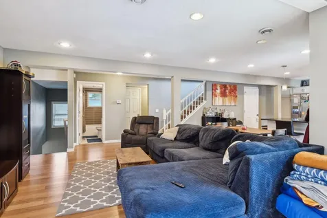3023 Dupont Avenue S Minneapolis MN 55408