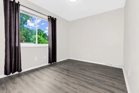 4519 Oak Leaf Drive Vadnais Heights MN 55127