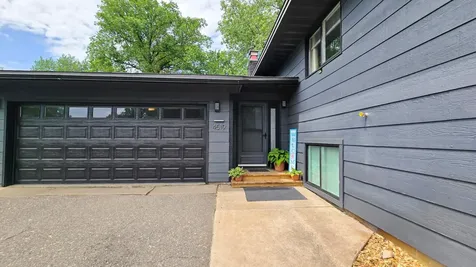 4519 Oak Leaf Drive Vadnais Heights MN 55127