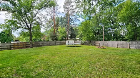 4519 Oak Leaf Drive Vadnais Heights MN 55127