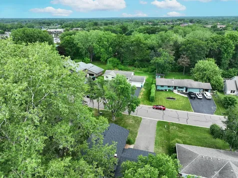 4519 Oak Leaf Drive Vadnais Heights MN 55127