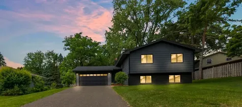 4519 Oak Leaf Drive Vadnais Heights MN 55127