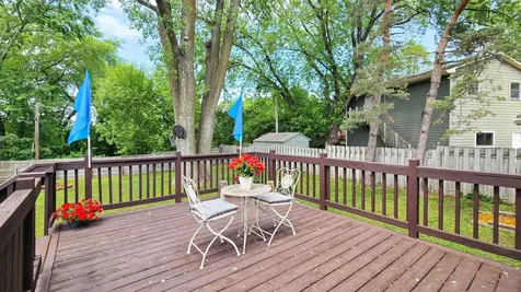 4519 Oak Leaf Drive Vadnais Heights MN 55127
