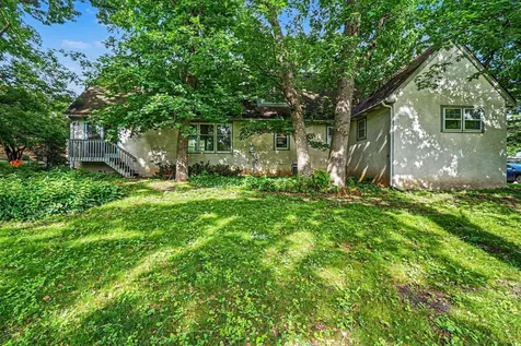 7017 Valley View Road Edina MN 55439