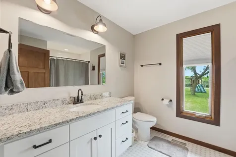 23801 County Road 9 NE New London MN 56273