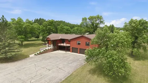 23801 County Road 9 NE New London MN 56273