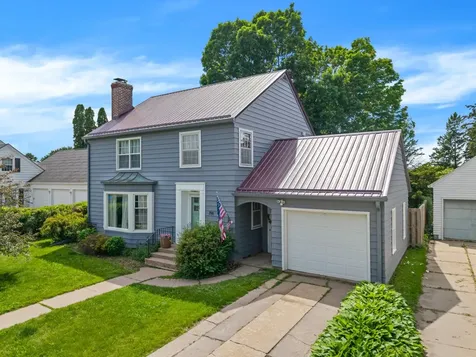 714 S Marshall Street Caledonia MN 55921