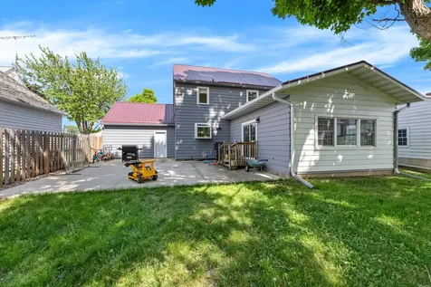 714 S Marshall Street Caledonia MN 55921