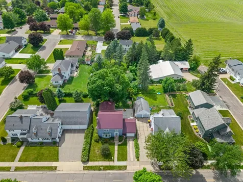 714 S Marshall Street Caledonia MN 55921