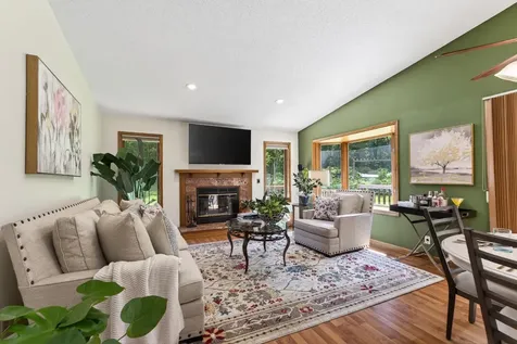 505 Zinnia Lane N Plymouth MN 55441