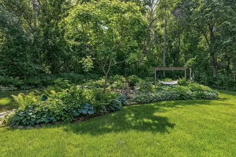 505 Zinnia Lane N Plymouth MN 55441