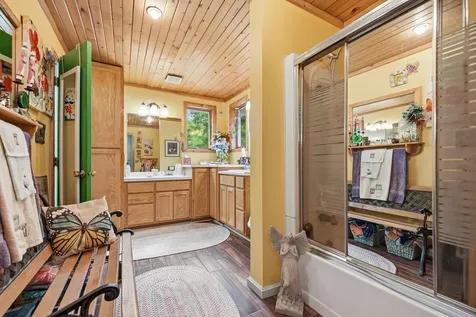 9439 Jewel Lane Court N Forest Lake MN 55025