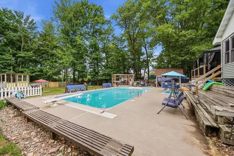 9439 Jewel Lane Court N Forest Lake MN 55025