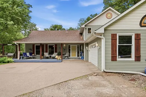 9439 Jewel Lane Court N Forest Lake MN 55025