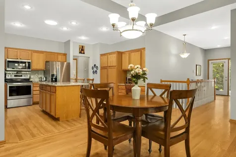 2644 Boulder Way Burnsville MN 55337