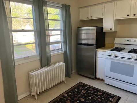672 Case Avenue Saint Paul MN 55106