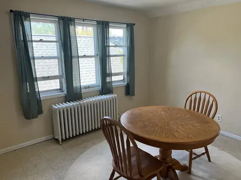 672 Case Avenue Saint Paul MN 55106