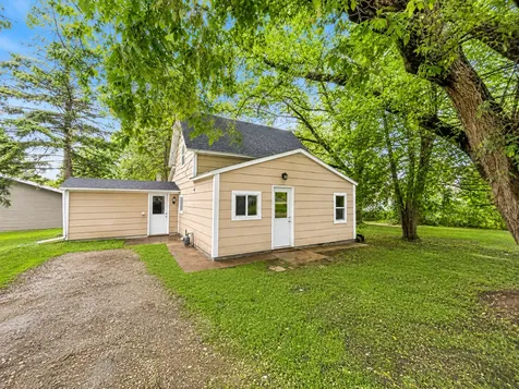 404 E Gilman Street New York Mills MN 56567