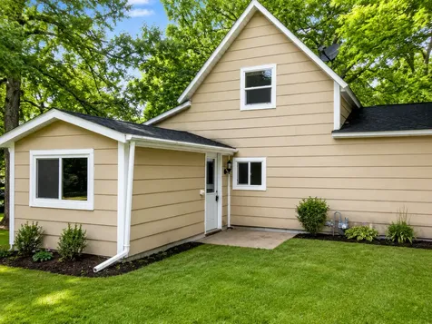 404 E Gilman Street New York Mills MN 56567