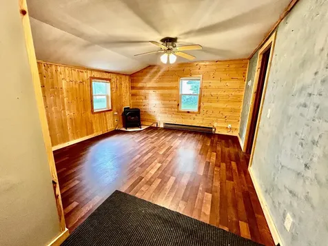 404 E Gilman Street New York Mills MN 56567