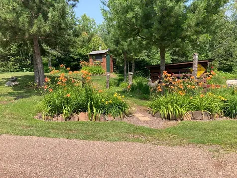 134 Rollins Ridge Tofte MN 55615