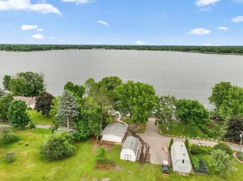 11935 Oak Street Chisago City MN 55013