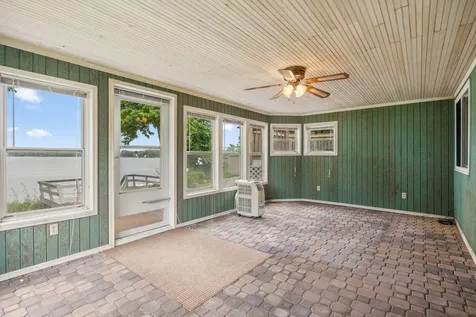 11935 Oak Street Chisago City MN 55013