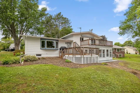 11935 Oak Street Chisago City MN 55013