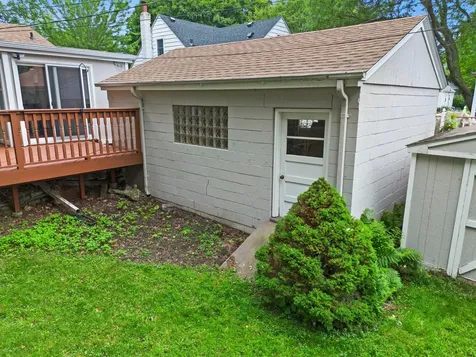 741 Roselawn Avenue E Maplewood MN 55117