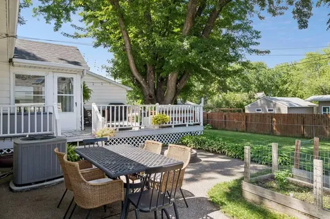 6164 Oak Knoll Drive Woodbury MN 55125