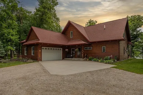 421 Goshawk Lane NW Hackensack MN 56452
