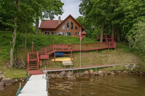421 Goshawk Lane NW Hackensack MN 56452