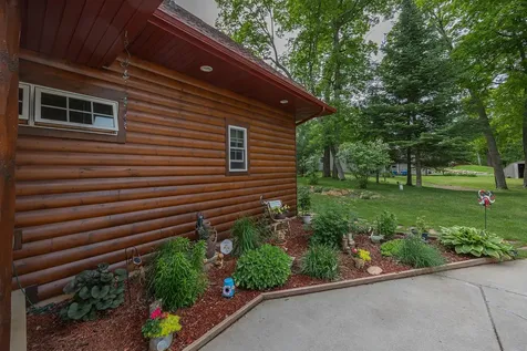 421 Goshawk Lane NW Hackensack MN 56452