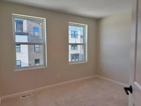 906 Woodlawn Avenue Saint Paul MN 55116