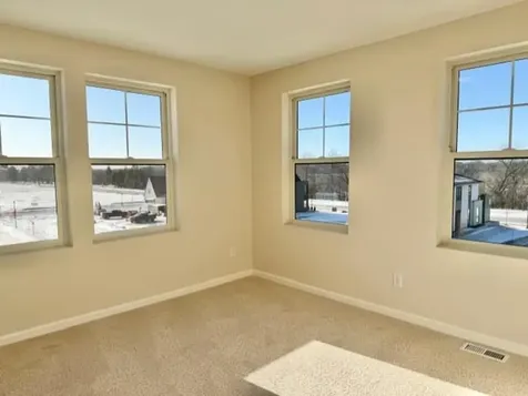 906 Woodlawn Avenue Saint Paul MN 55116