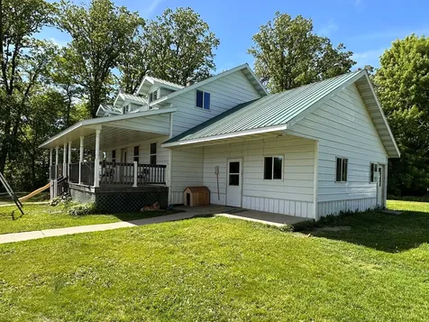 27858 570th Avenue Deer Creek MN 56527