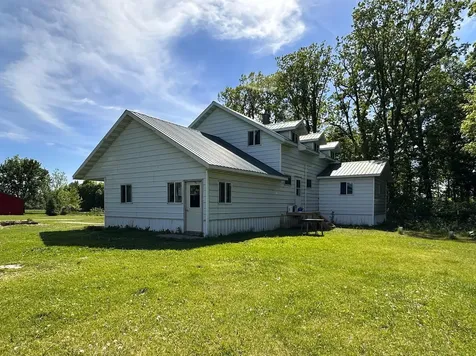 27858 570th Avenue Deer Creek MN 56527