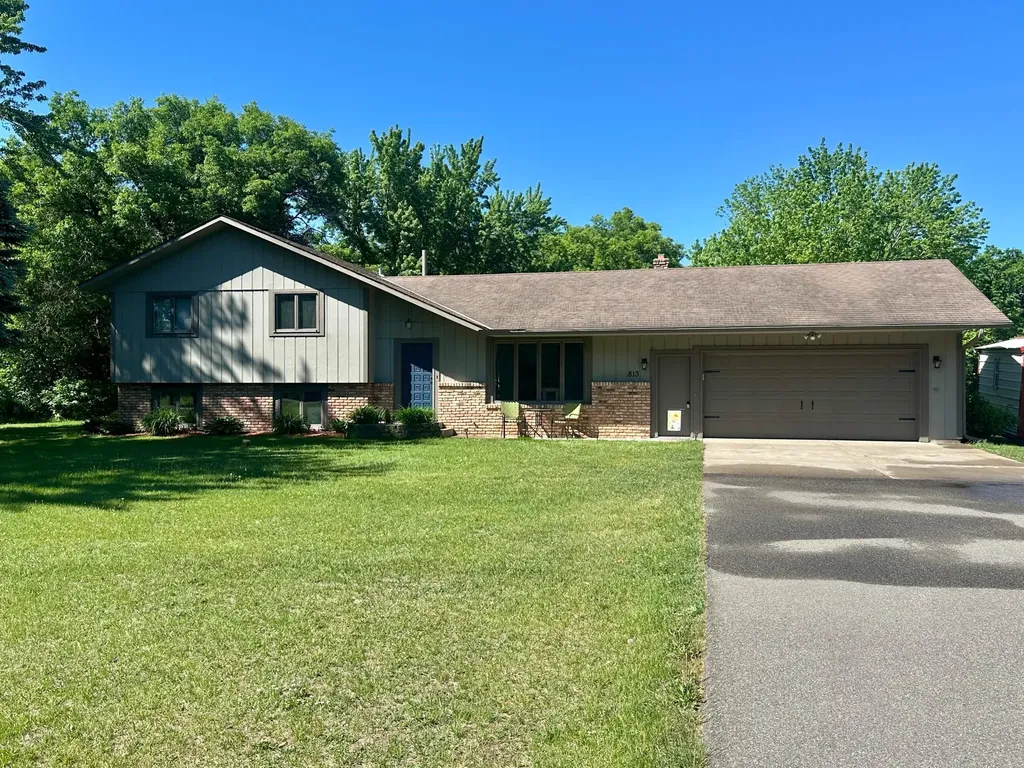 813 N Birch Street Royalton MN 56373