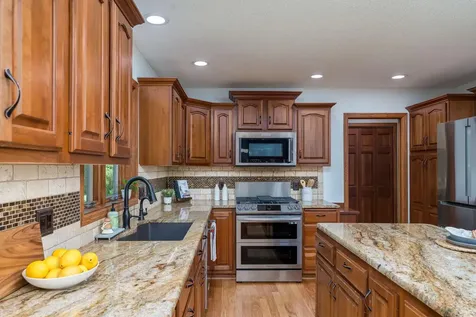 2295 Northridge Drive North Mankato MN 56003