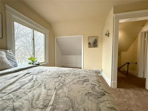 869 Lawson Avenue E Saint Paul MN 55106