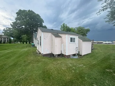 1206 E Lake Street Osakis MN 56360