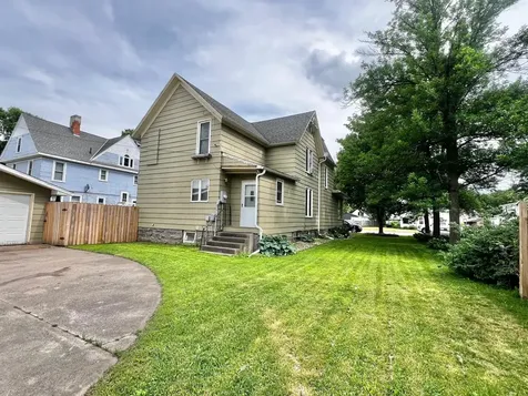 313 E 5th Street Redwood Falls MN 56283