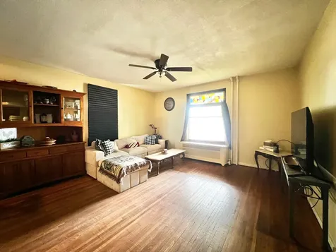 313 E 5th Street Redwood Falls MN 56283