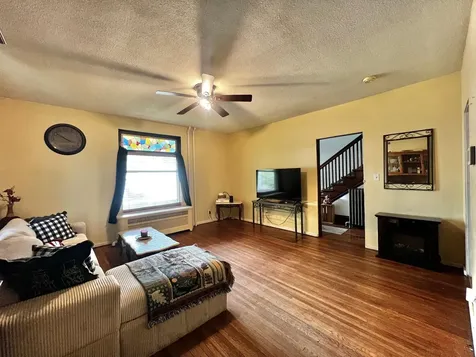313 E 5th Street Redwood Falls MN 56283